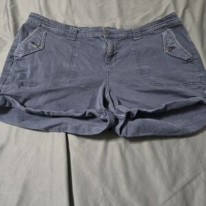 Torrid Military Short Shorts Chambray Medium Wash Size 20 Plus Size Blue
